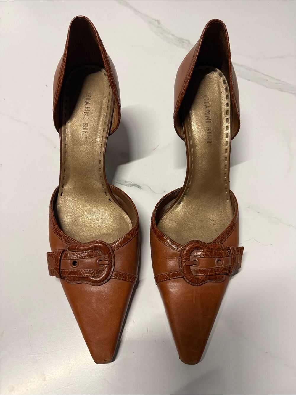 Gianni Bini Vintage Brown Pointed Toe D'Orsay Heels with Buckle